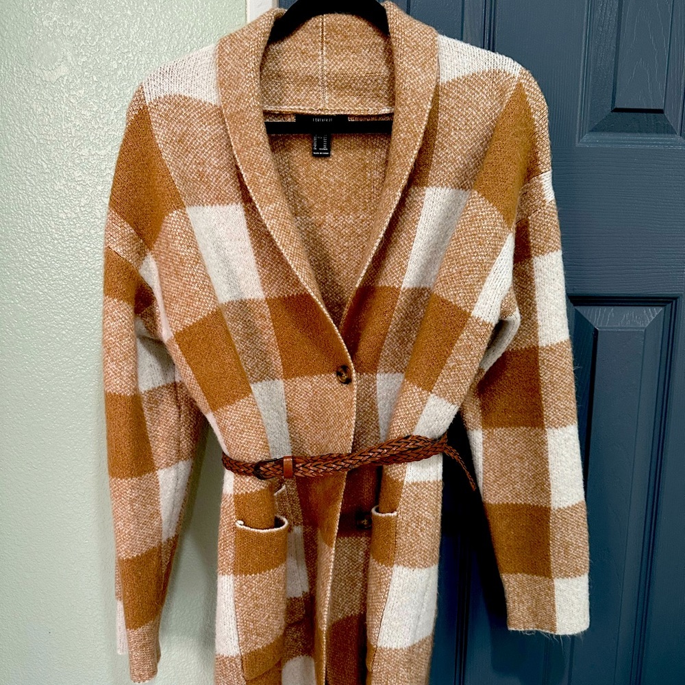 Forever 21 Ivory/Beige Plaid Cardigan Sweater with Buttons and 2 front pockets